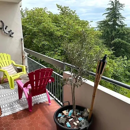 Superbe, 3 Chambres, Au Calme, Parkings Daire Décines-Charpieu